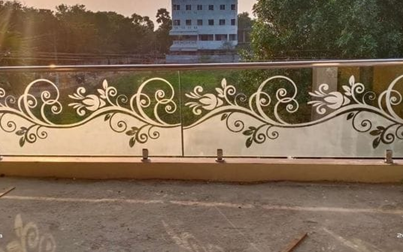 Kusum Glass & Aluminium House